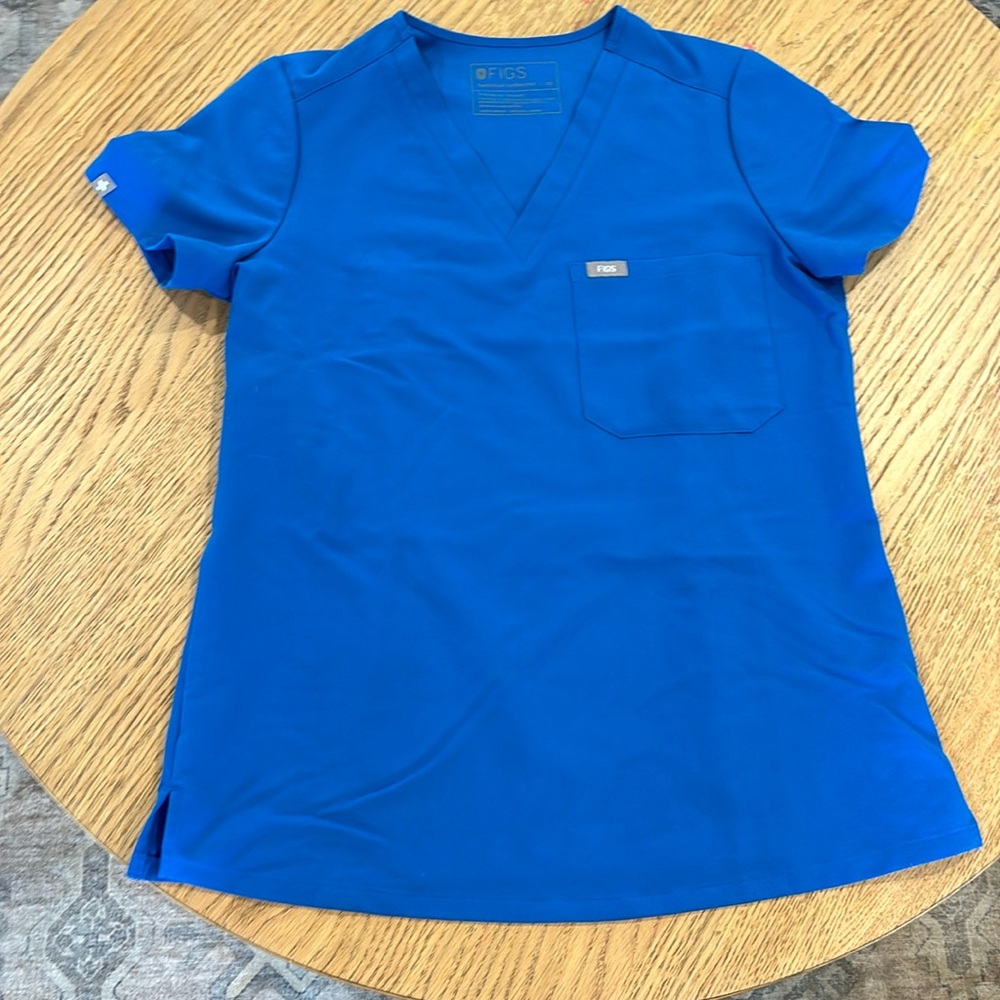 Figs Catrina Scrub Top in royal blue